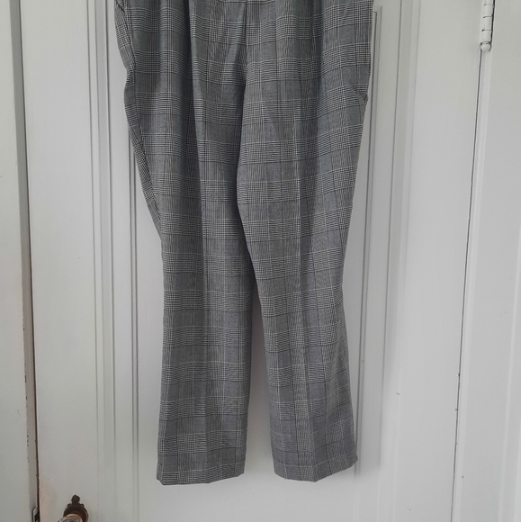 C by one high waisted tapered leg ankle length  size Large - Picture 10 of 13